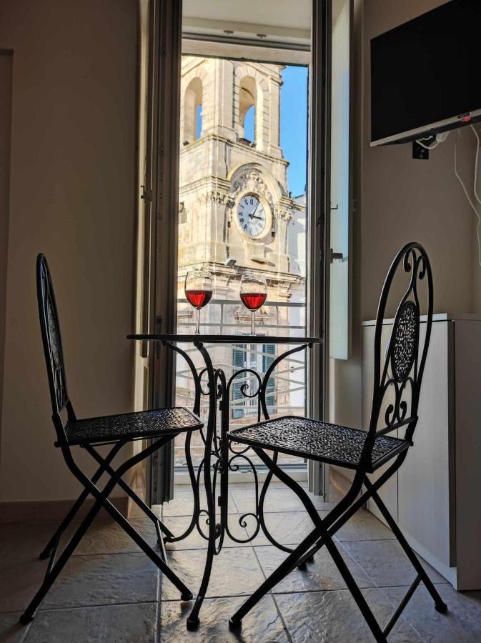 Apartamento Il Plebiscito Luxury Loft Fronte Basilica Martina Franca Exterior foto